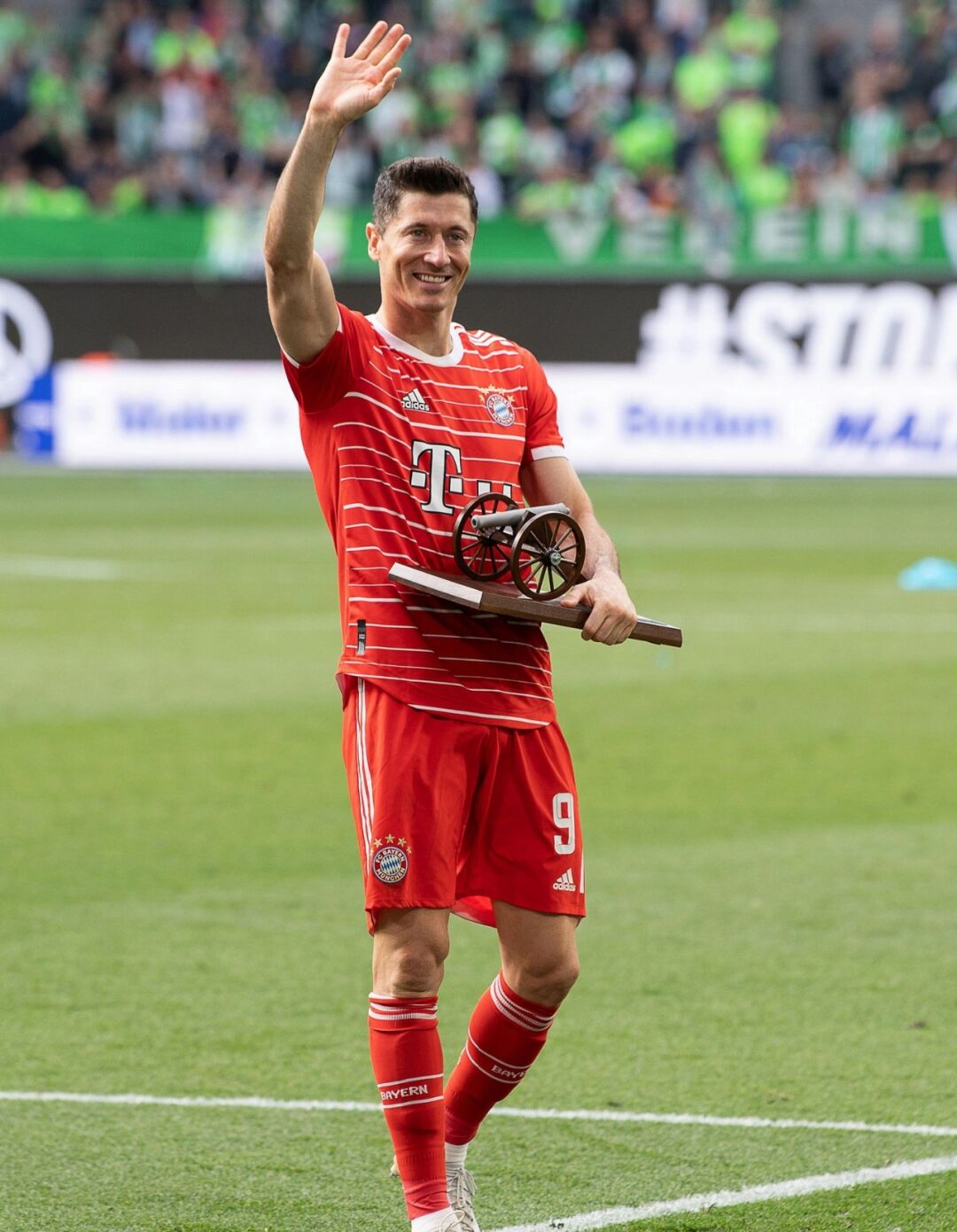  莱万多夫斯基联赛进球 开云棋牌(中国）