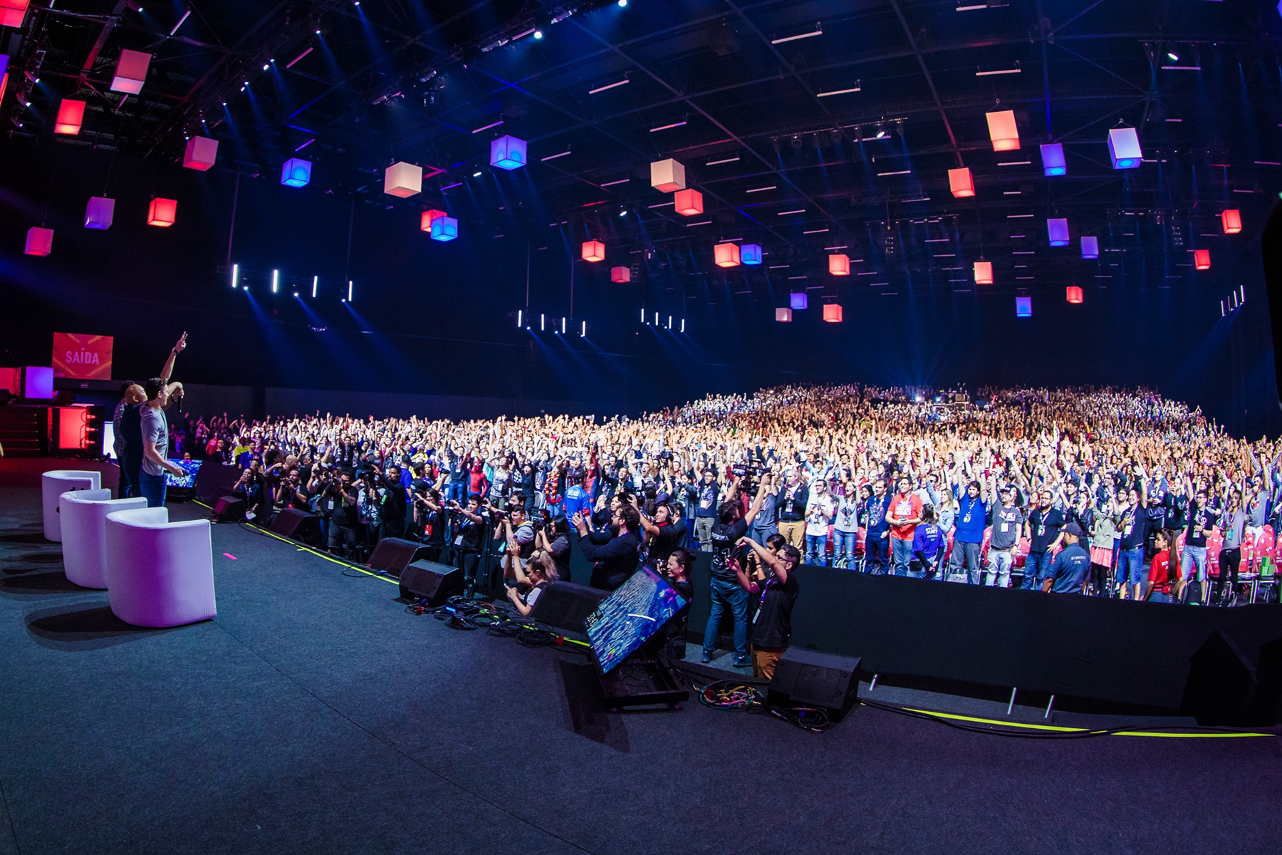  莱万多夫斯基精彩进球 开云棋牌(中国）