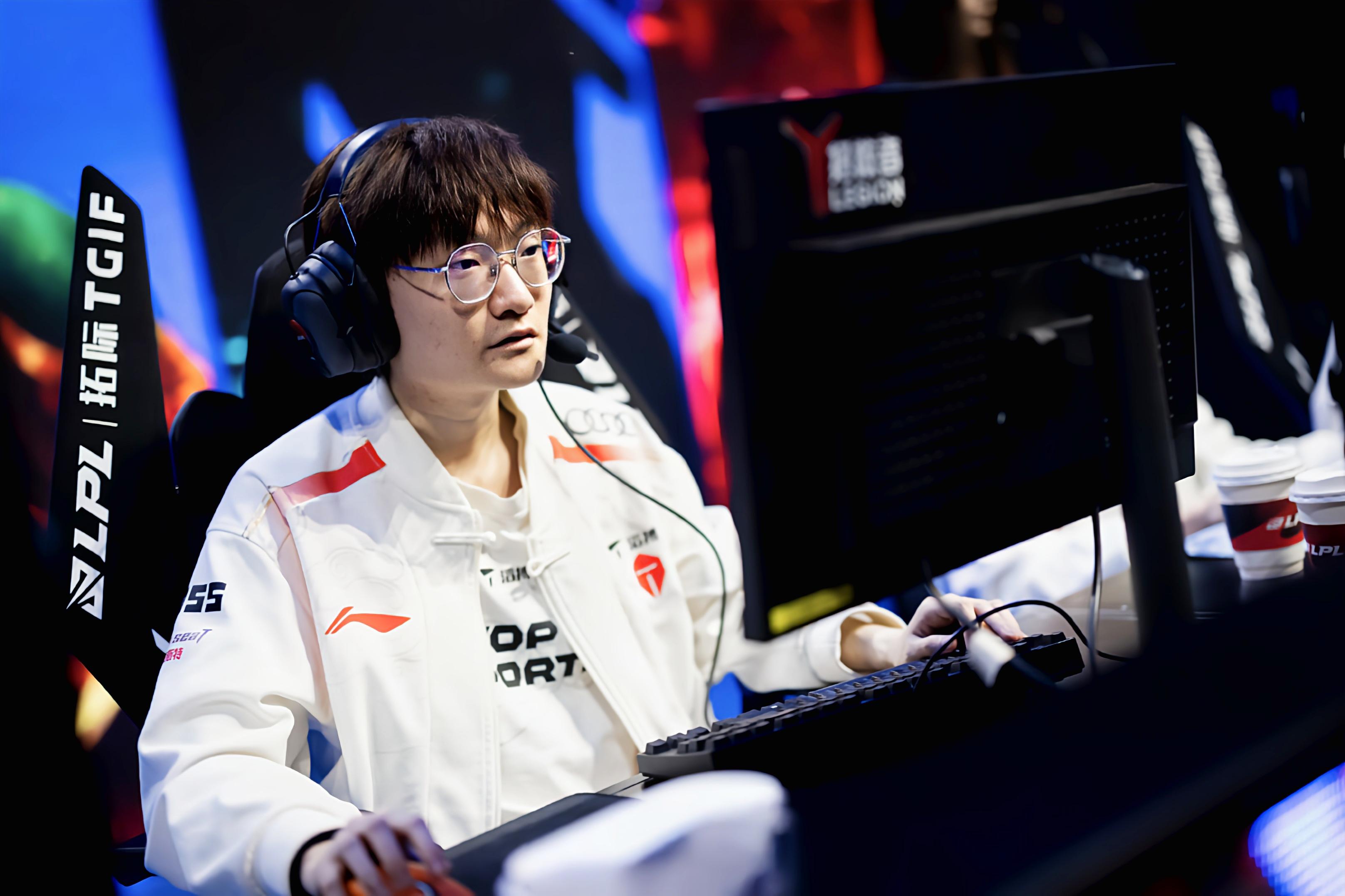 关于Scout在RNG比赛中爆冷，出色防守引发热议！的信息Kaiyuan Game Card